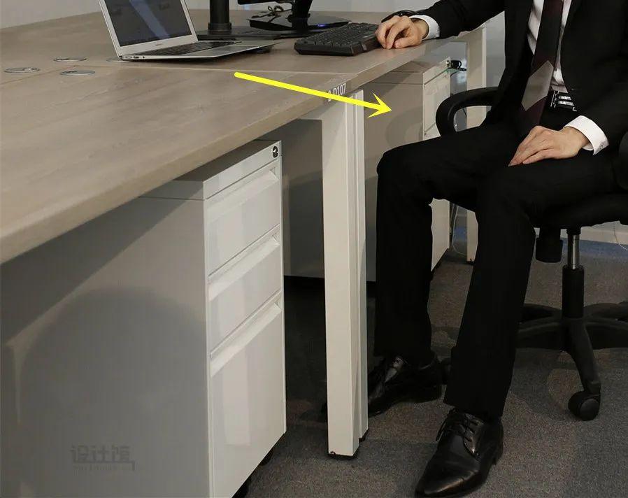电脑桌一般多高合适？（考虑身体、视线和工作习惯设置理想高度）(图6)