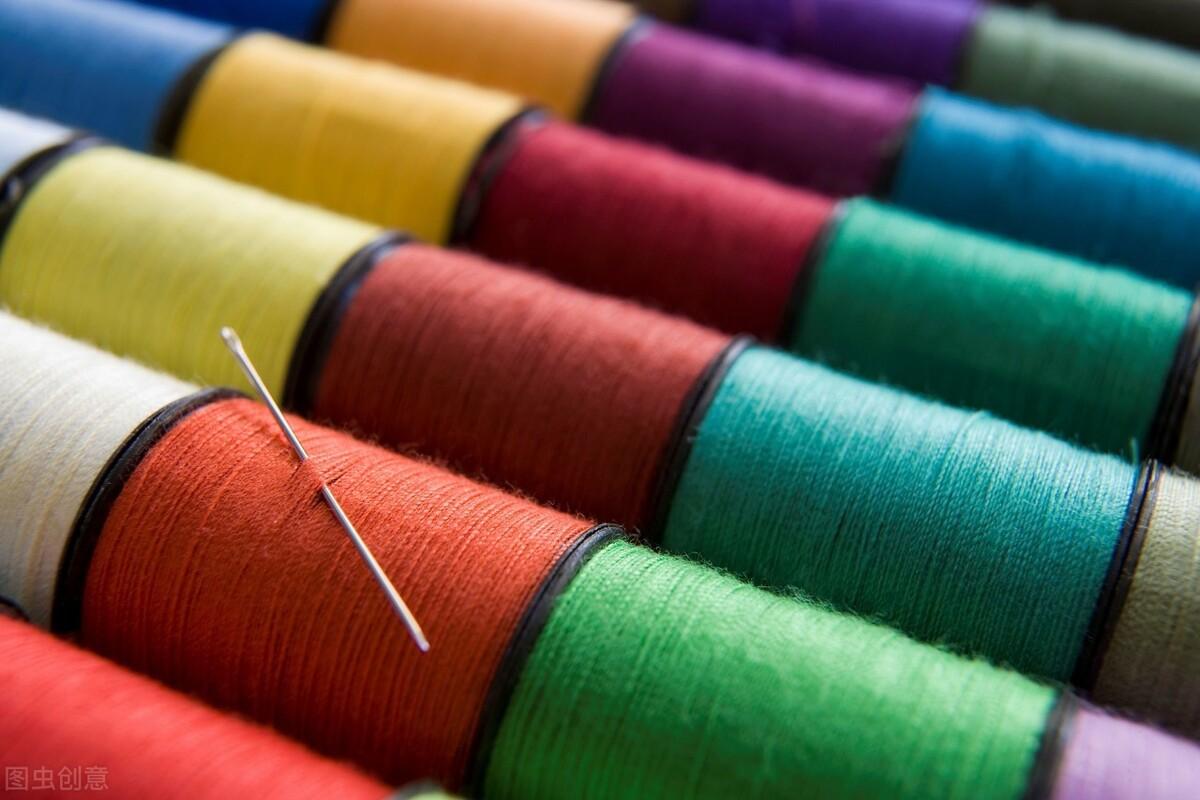 棉混纺是什么面料？（化纤混纺织物是什么有什么特点？）(图2)
